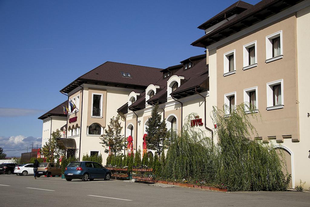 Hanul Domnesc Hotel Brasov Exterior photo